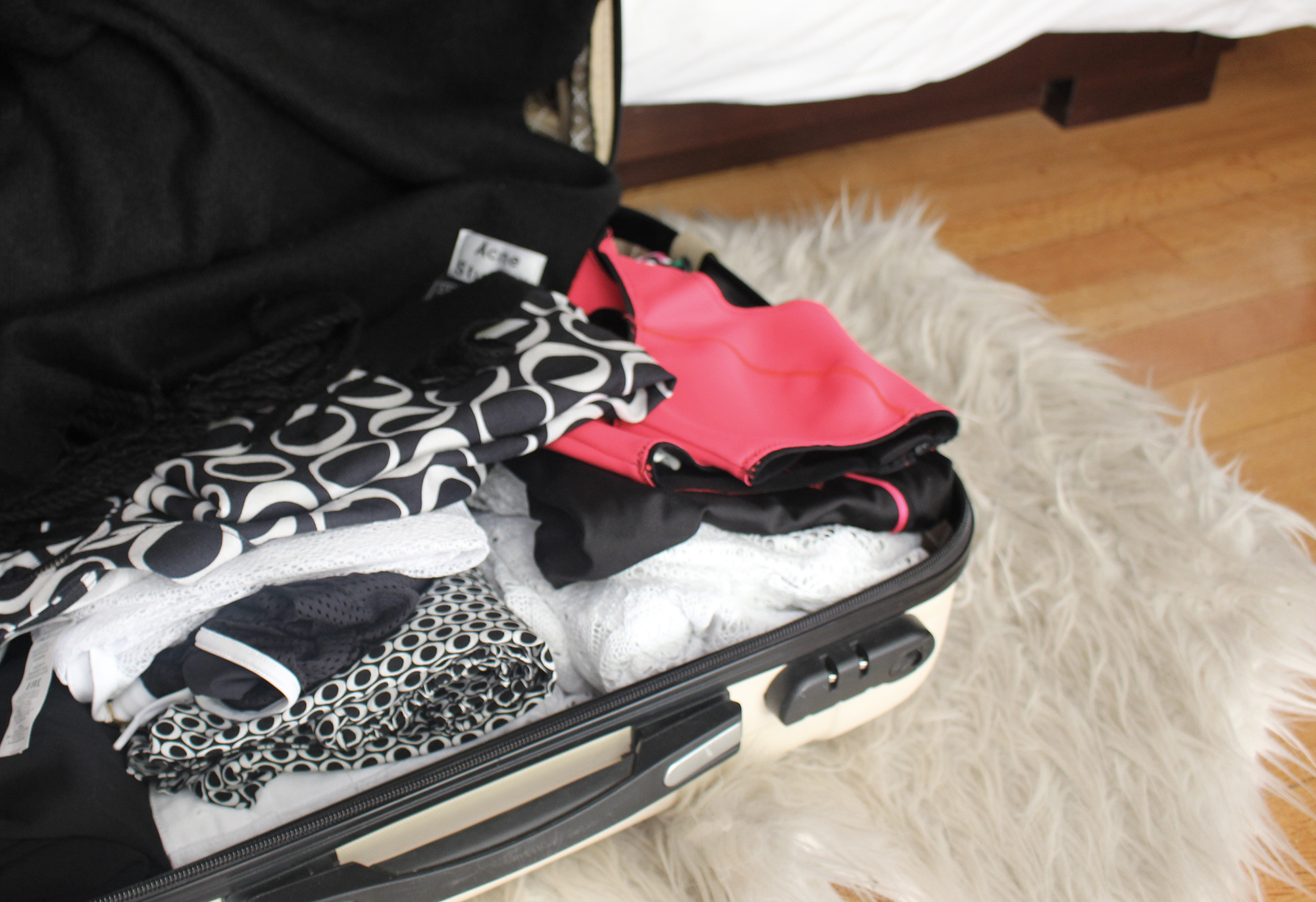 pack-suitcase-tips