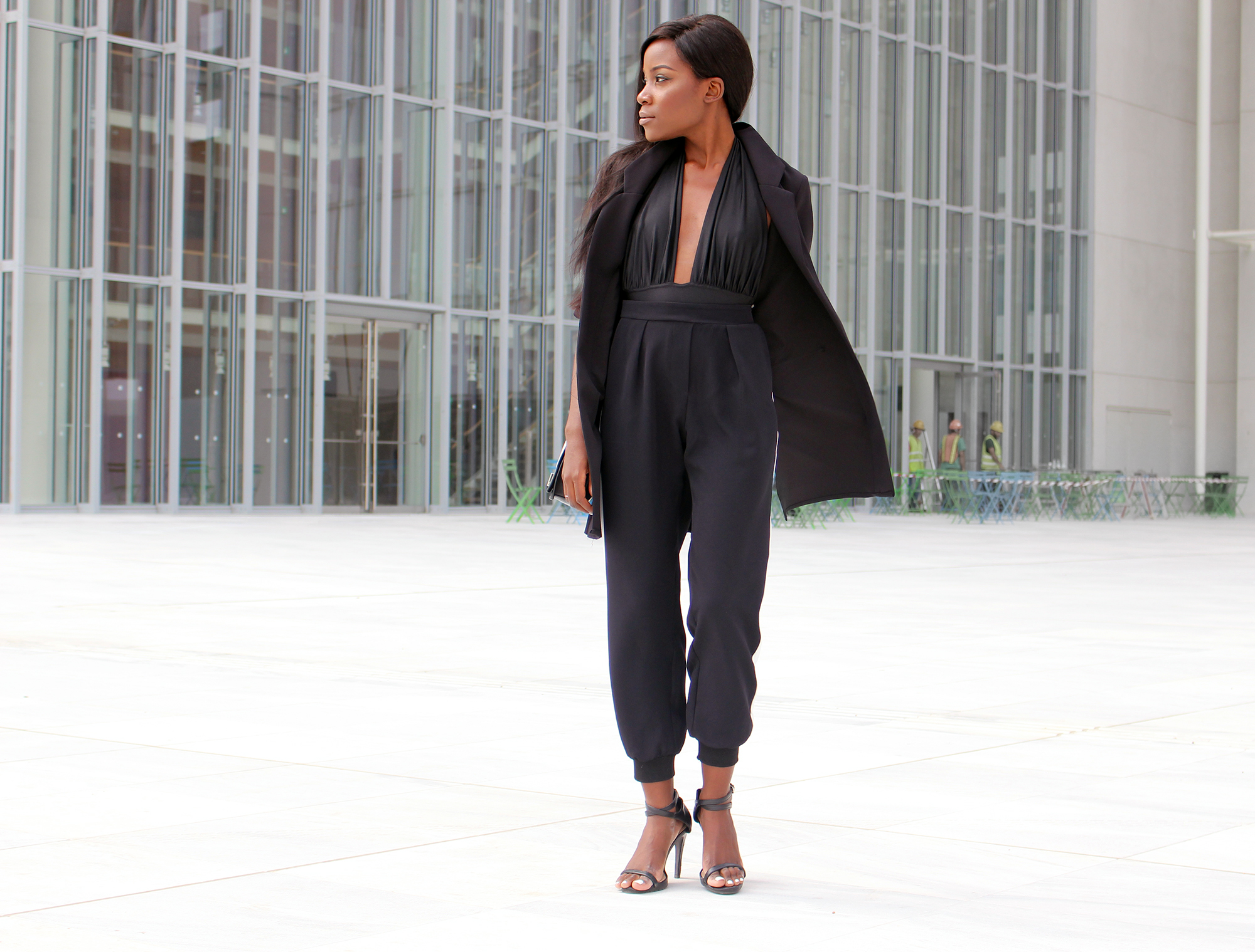 how-to-wear-all-black-outfit
