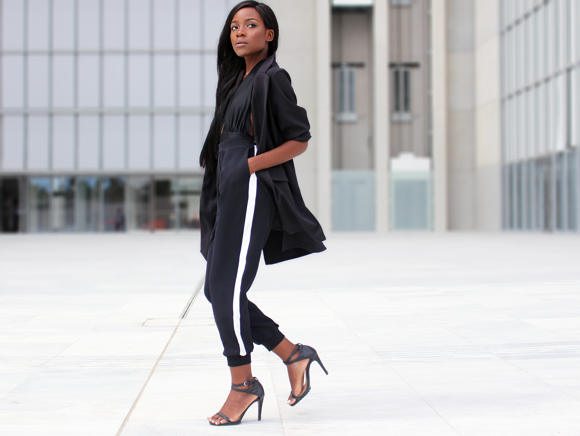 how-to-wear-all-black-outfit